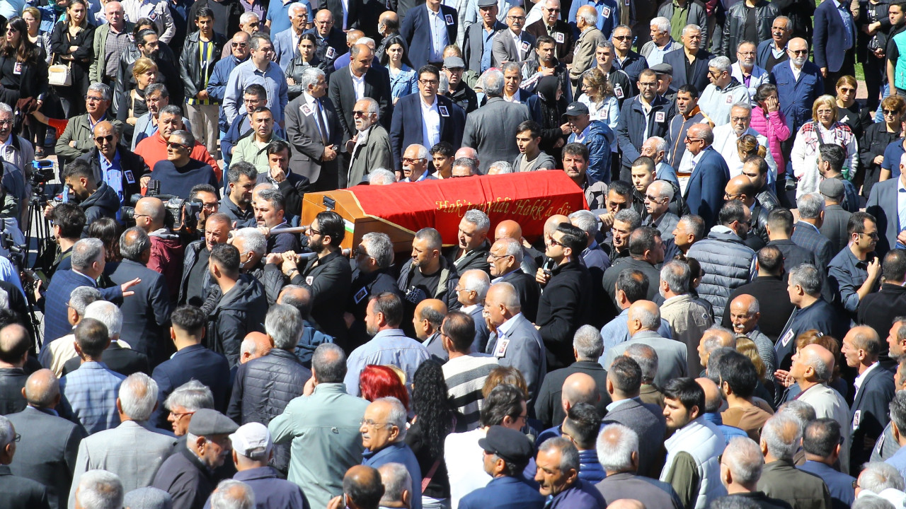 CHP Kayseri İl Başkanı Keskin'in vefat eden oğlu toprağa verildi