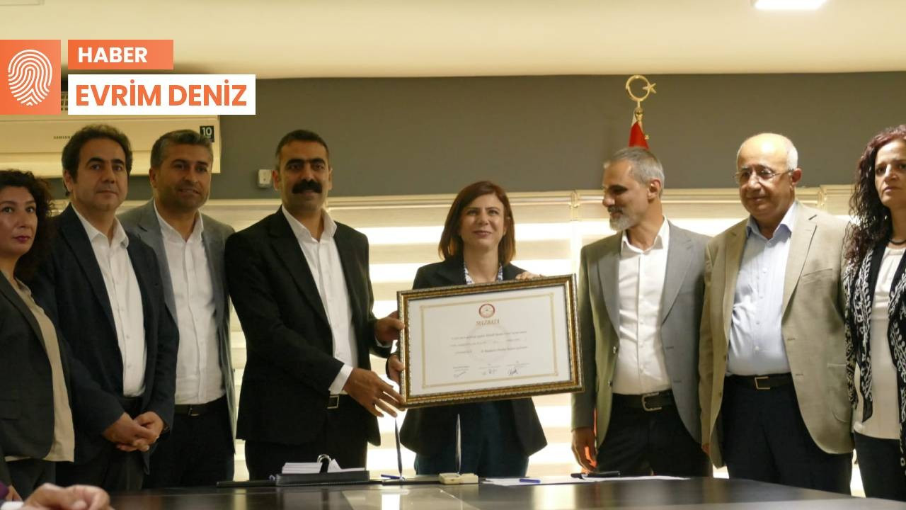 Diyarbakır'da DEM Partili başkanlar mazbata aldı