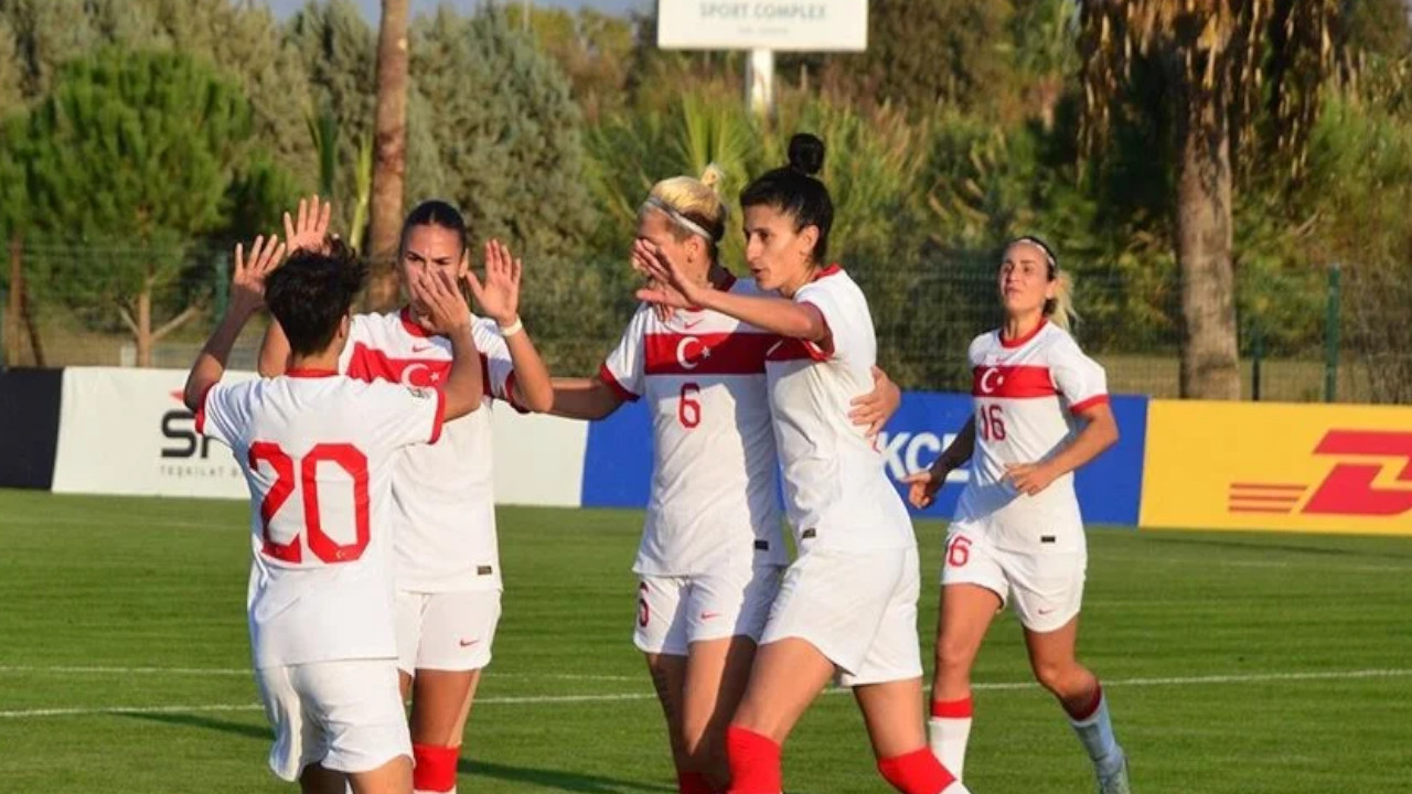 A Milli Kadın Futbol Takımı, Macaristan'la Pendik'te karşılaşacak