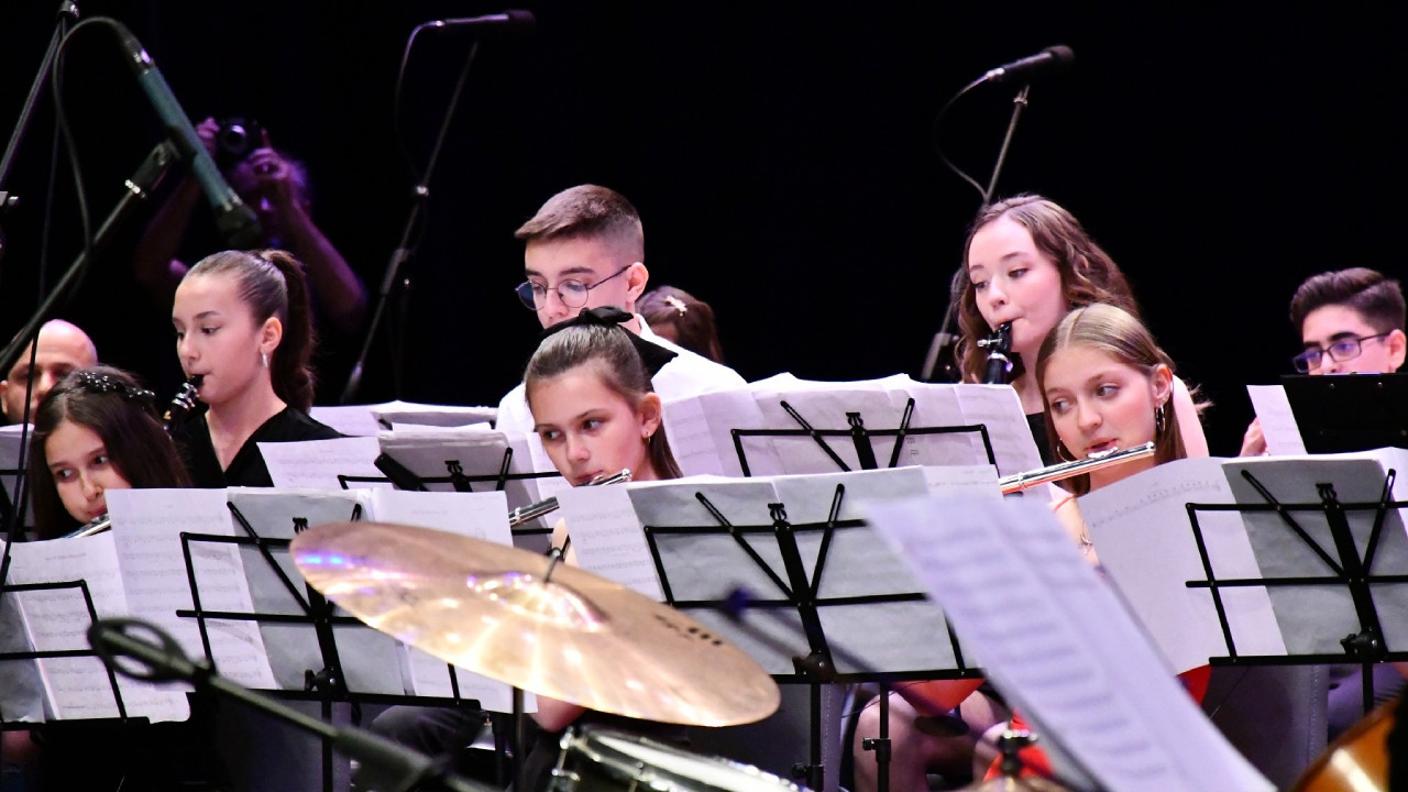 Lüleburgaz Belediyesi Konservatuarı’ndan ilk senfoni konseri