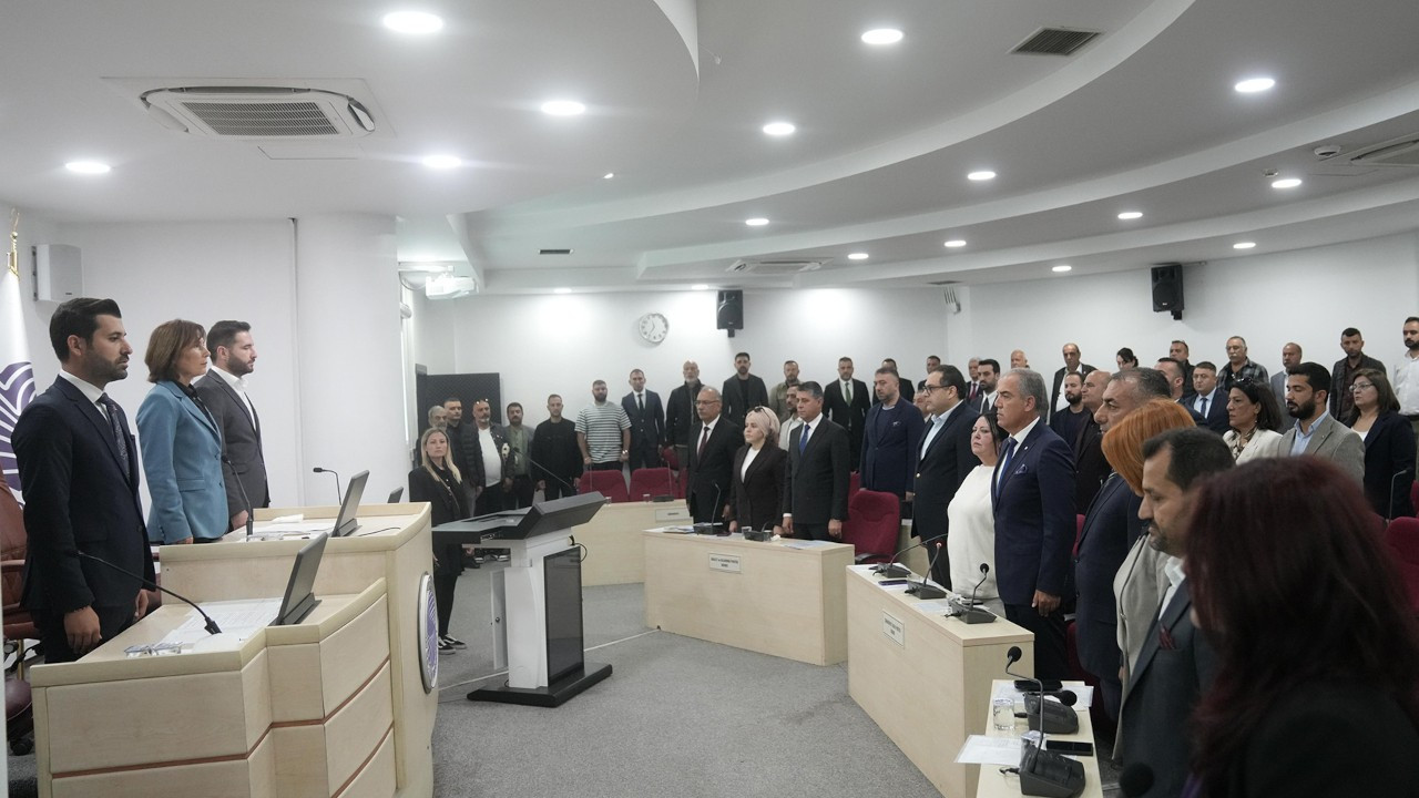 Seyhan Belediye Meclisi ilk oturumunu yaptı