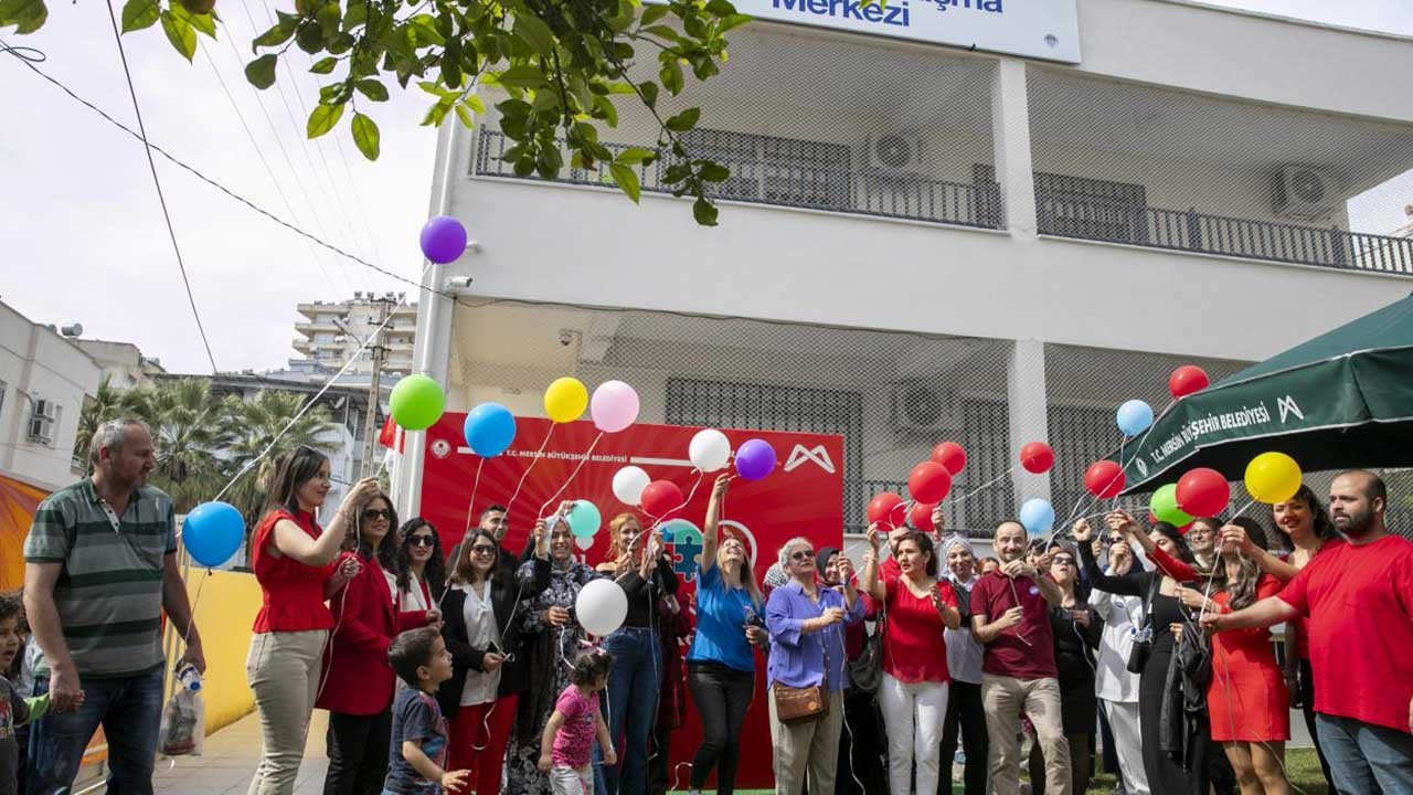 Mersin Büyükşehir Belediyesi Otizm Farkındalık Günü etkinliği