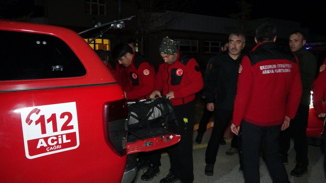 Erzurum'da teleferik indirme eğitimi alan 30 kişi Antalya'ya gidiyor