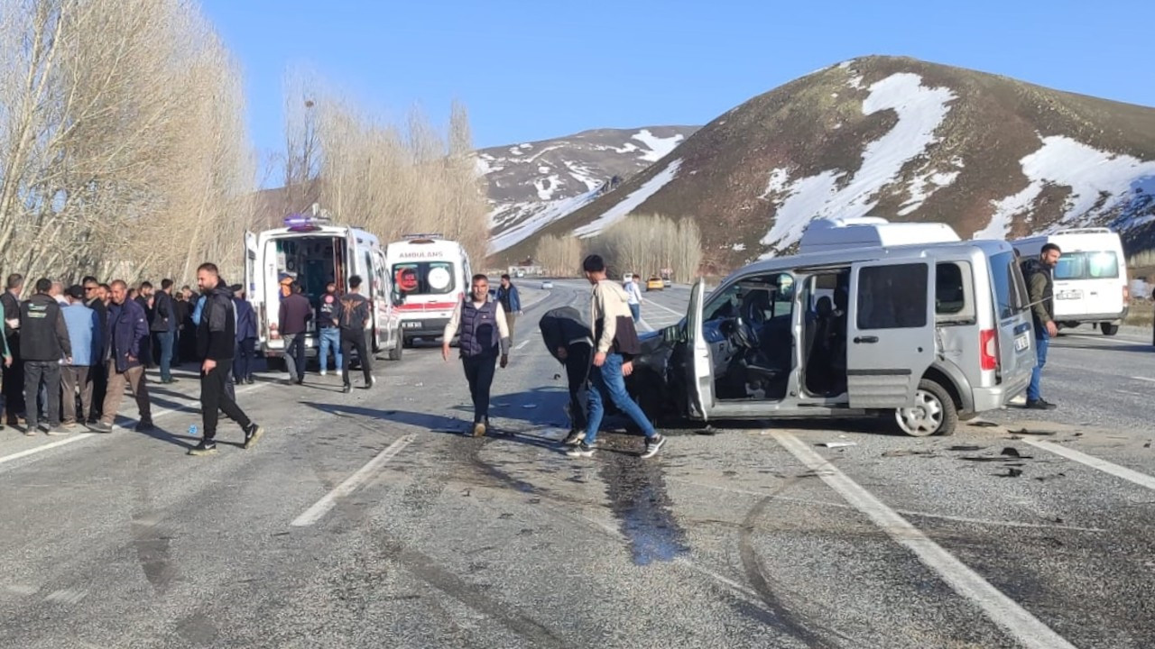 Van ve Diyarbakır'da trafik kazaları: 26 kişi yaralandı