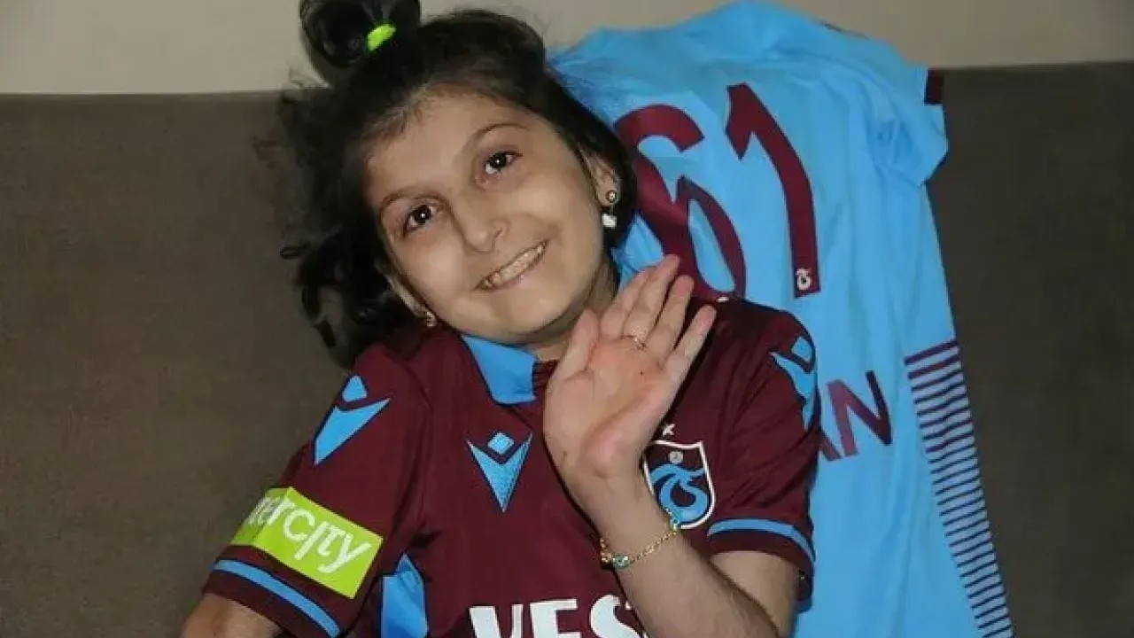Trabzonspor'un tanıtımında yer alan lösemi hastası çocuk vefat etti