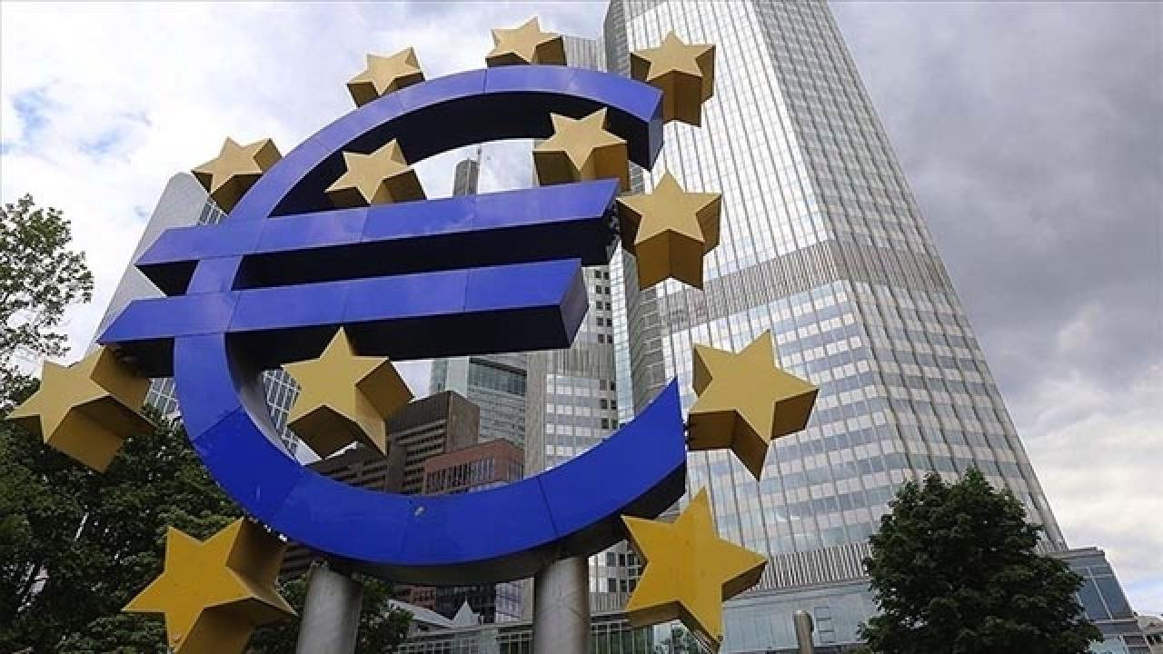 Euro Bölgesi'nde enflasyon yüzde 2,4