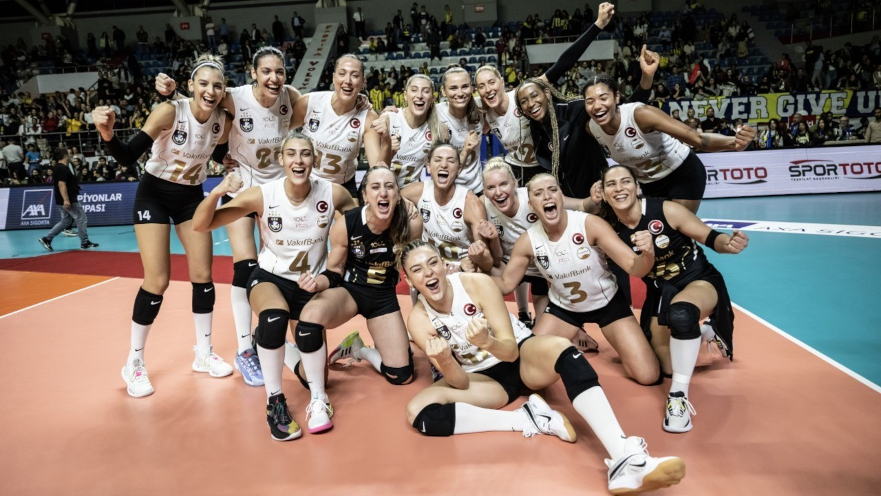 Vakıfbank Kadın Voleybol Takımı 7 oyuncuyla yollarını ayırdı