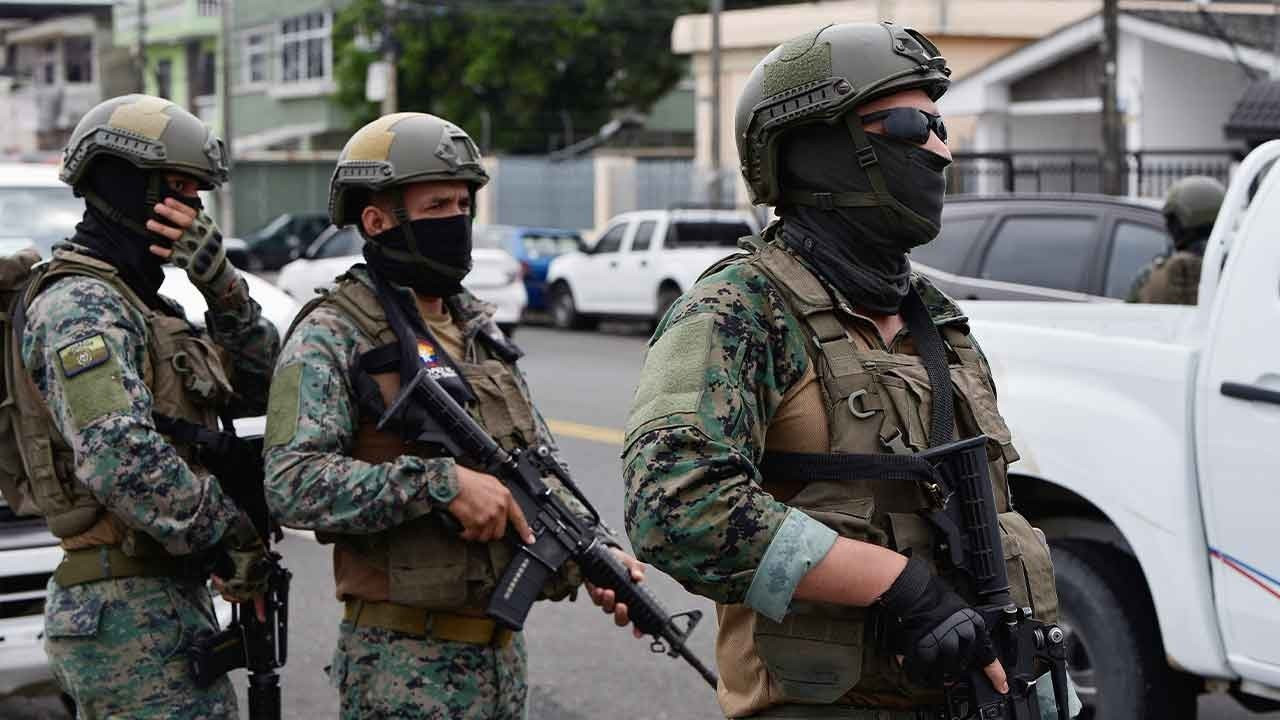 Ekvador'da çeteler 2 günde iki belediye başkanını öldürdü