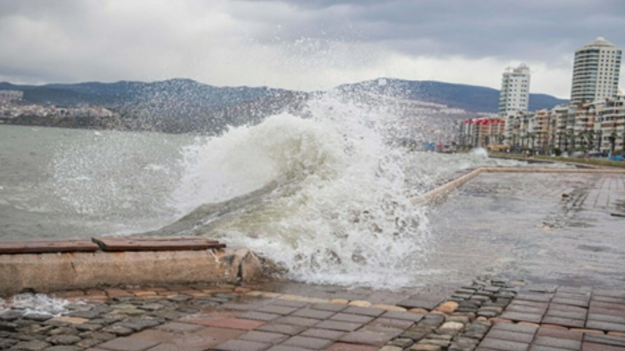 Ege Denizi için 'fırtına' uyarısı: Akşam saatlerinde başlayacak