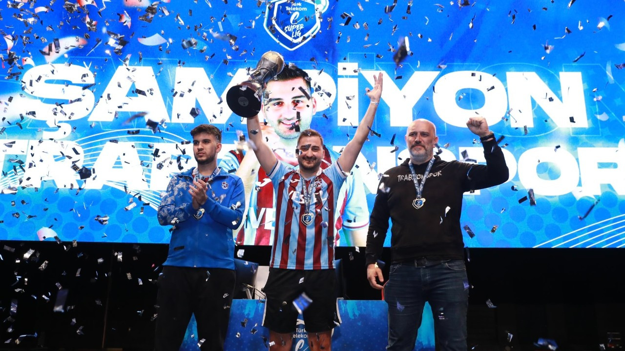 eSüper Lig’de şampiyon Trabzonspor
