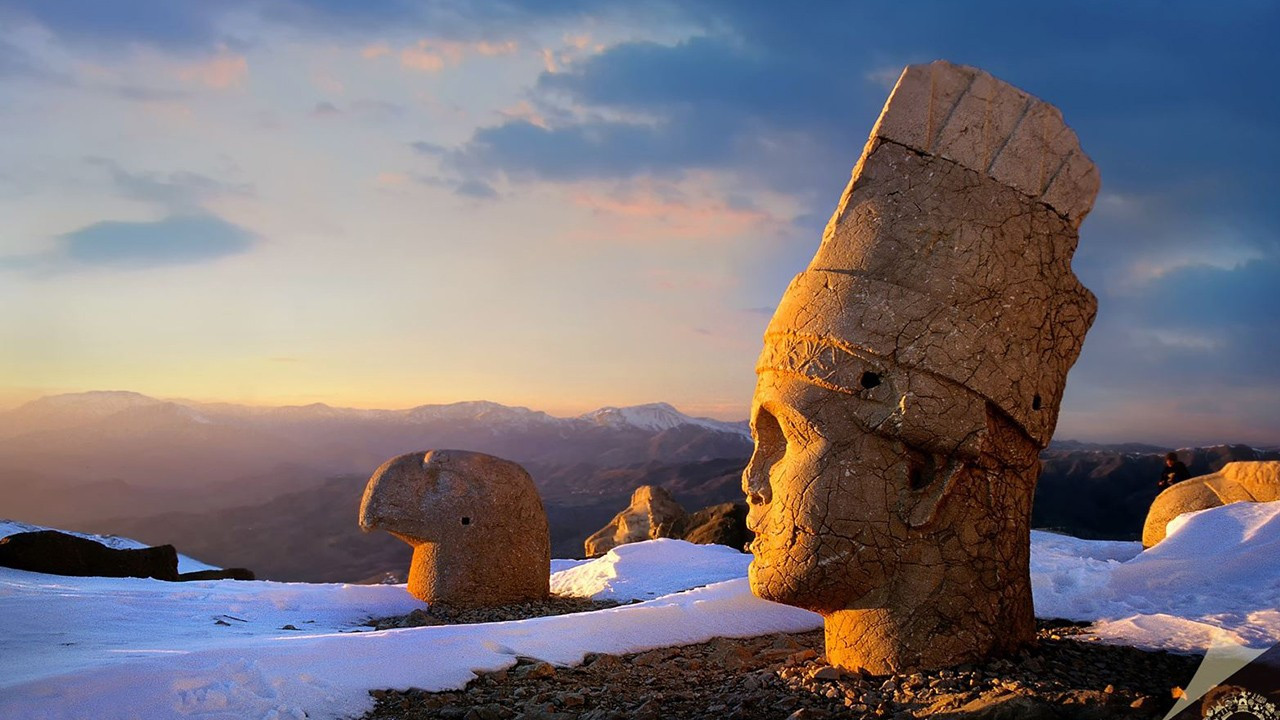 Gizemli bir tatil rotası: Nemrut Dağı