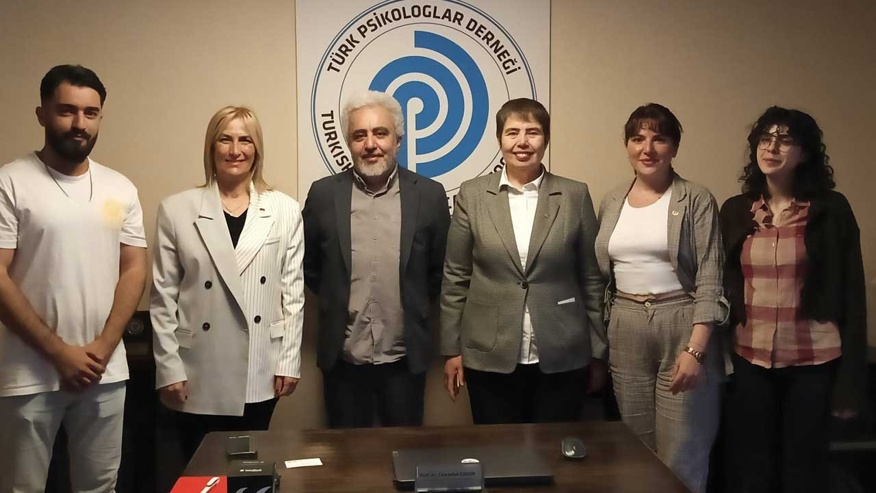 CHP Heyeti, Türk Psikologlar Derneği'ni ziyaret etti