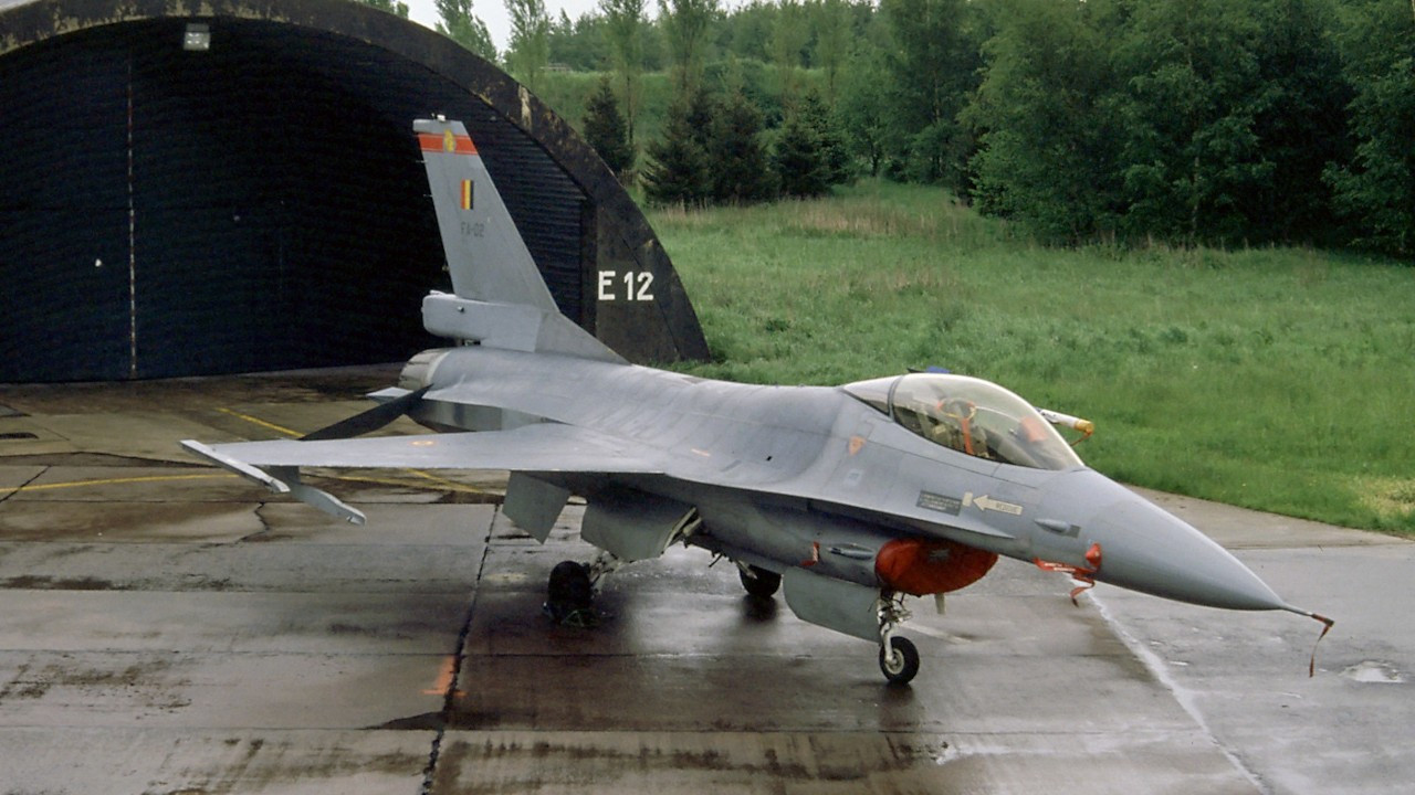 Belçika, Ukrayna'ya F-16 savaş uçakları gönderecek: 'Uçakların parası Belçikalıların vergileriyle ödenmiyor'