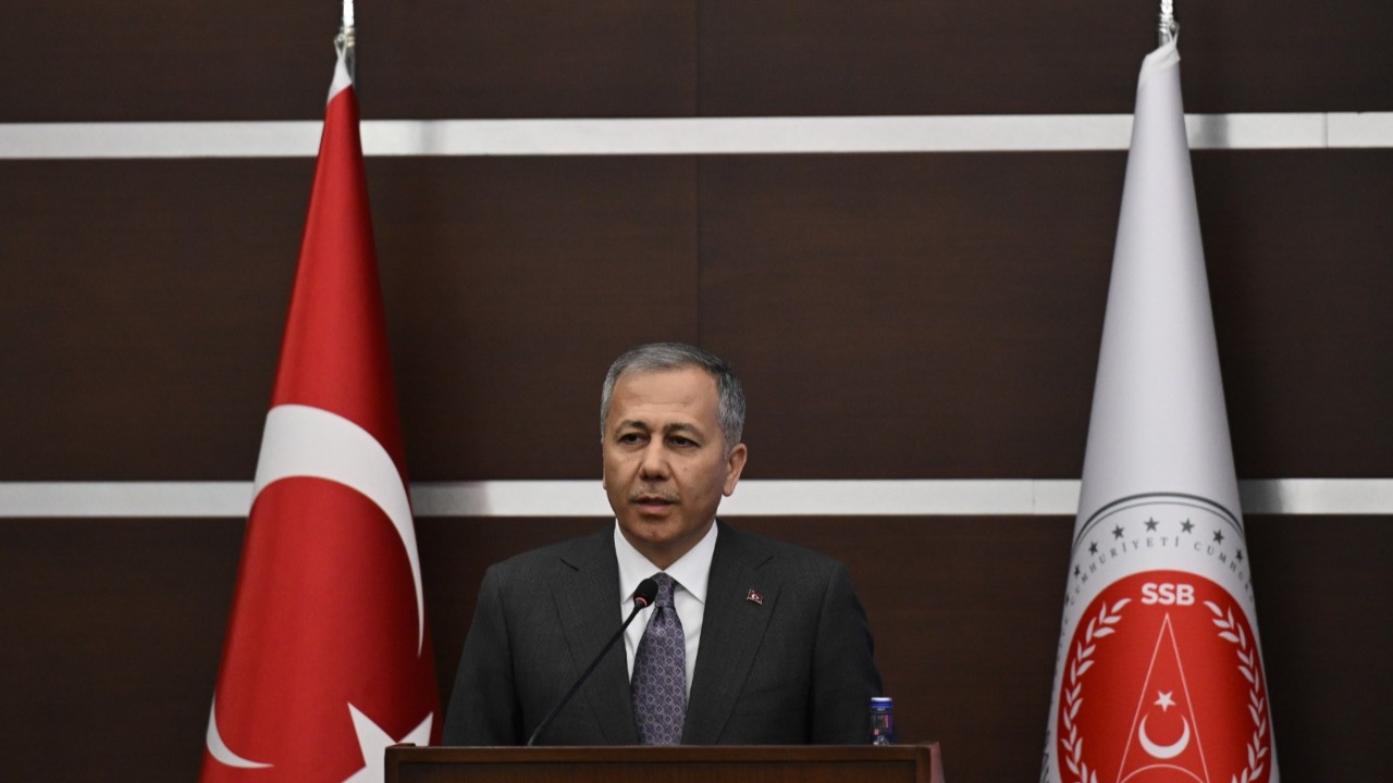 İçişleri Bakanı'ndan Taksim açıklaması: 1 Mayıs için uygun değil