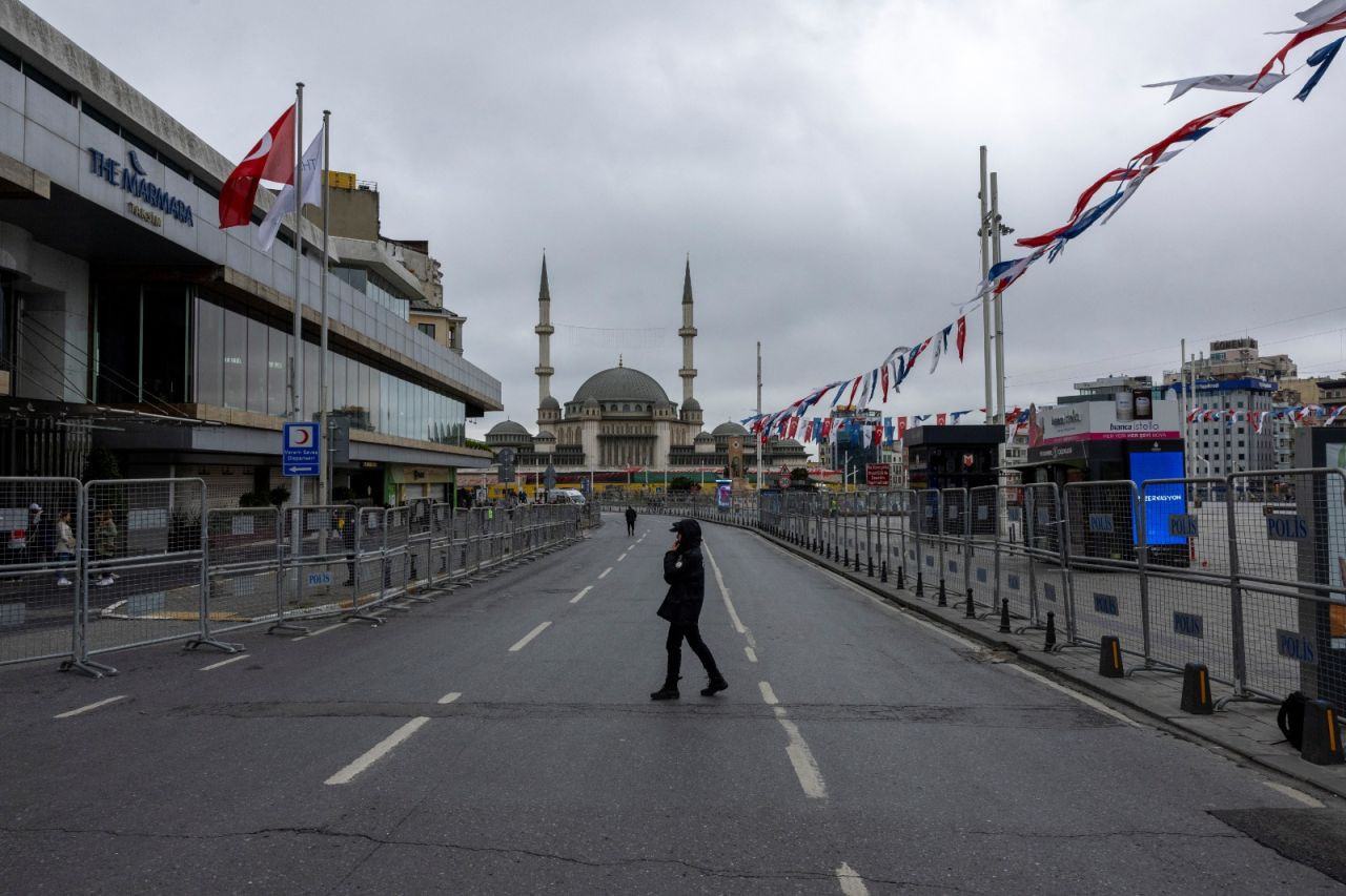 Reuters'ın objektifinden Saraçhane ve 1 Mayıs'a yasaklanan Taksim - Sayfa 3