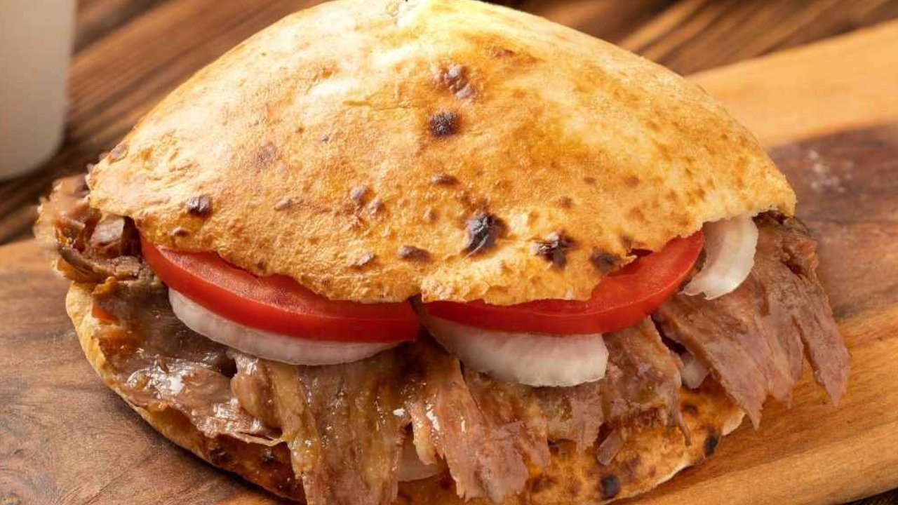 Dünyanın en iyi sandviçleri seçildi: Tombik döner de listede