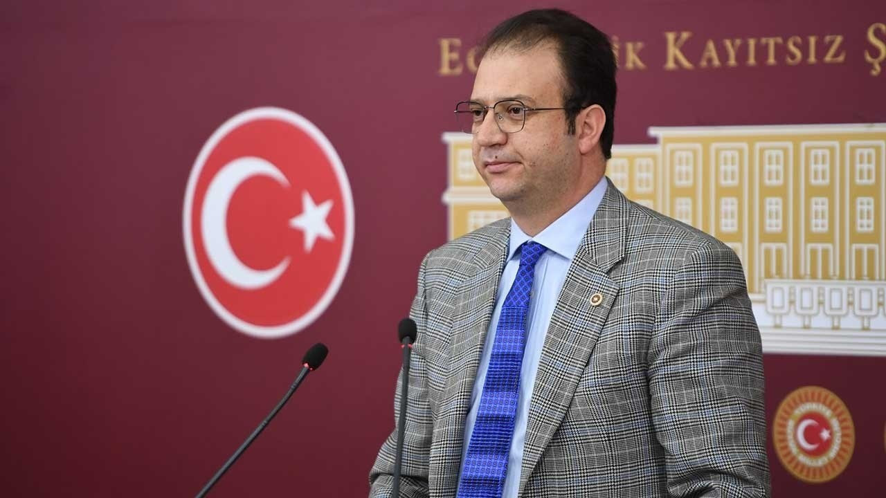 CHP’li Alp: Kayyumlar Kars Belediyesi'ni ne kadar borçla devretti?