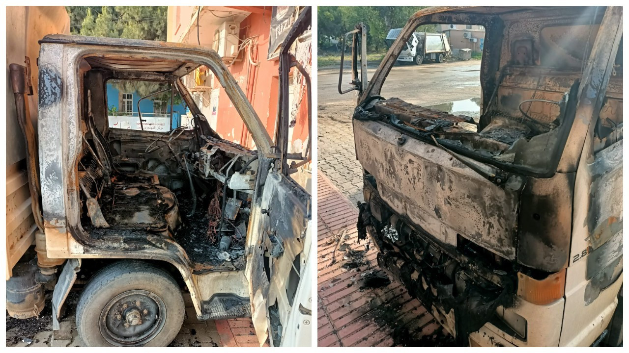 Karataş'ta belediye hizmet araçları kundaklandı