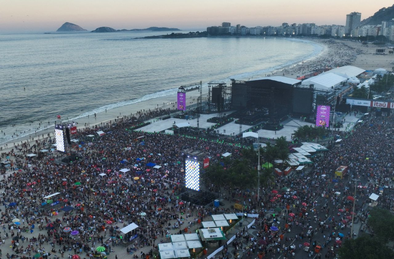 Brezilya'da Madonna rüzgarı: Bedava konseri 1.6 milyon kişi izledi - Sayfa 1