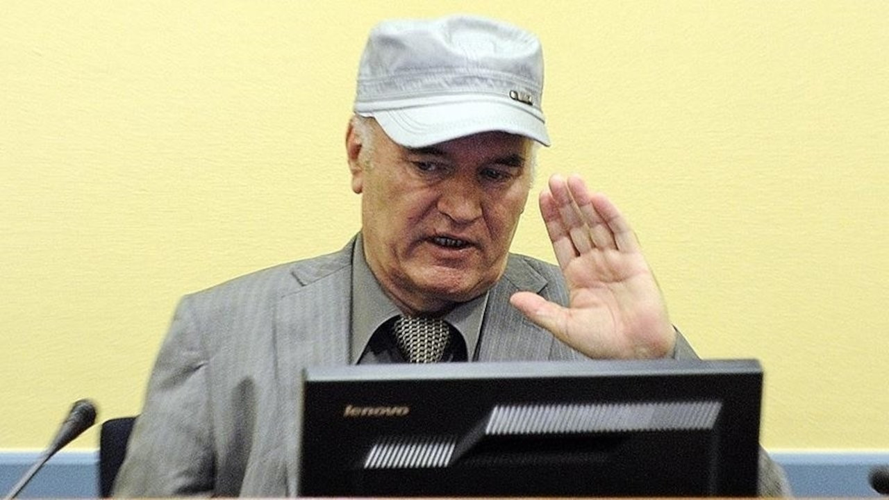 'Bosna Kasabı' Mladiç'in Sırbistan'a nakli istendi
