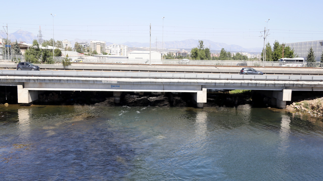 Antalya'da kaçak sondaj kuyusu riski: 70 metreye geriledi