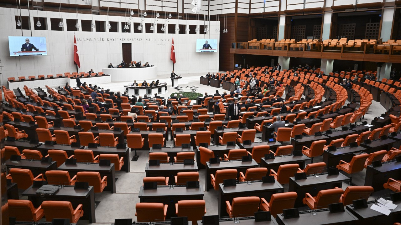 Kulis: AK Parti geri adım attı 'etki ajanlığı' yeniden düzenlenecek