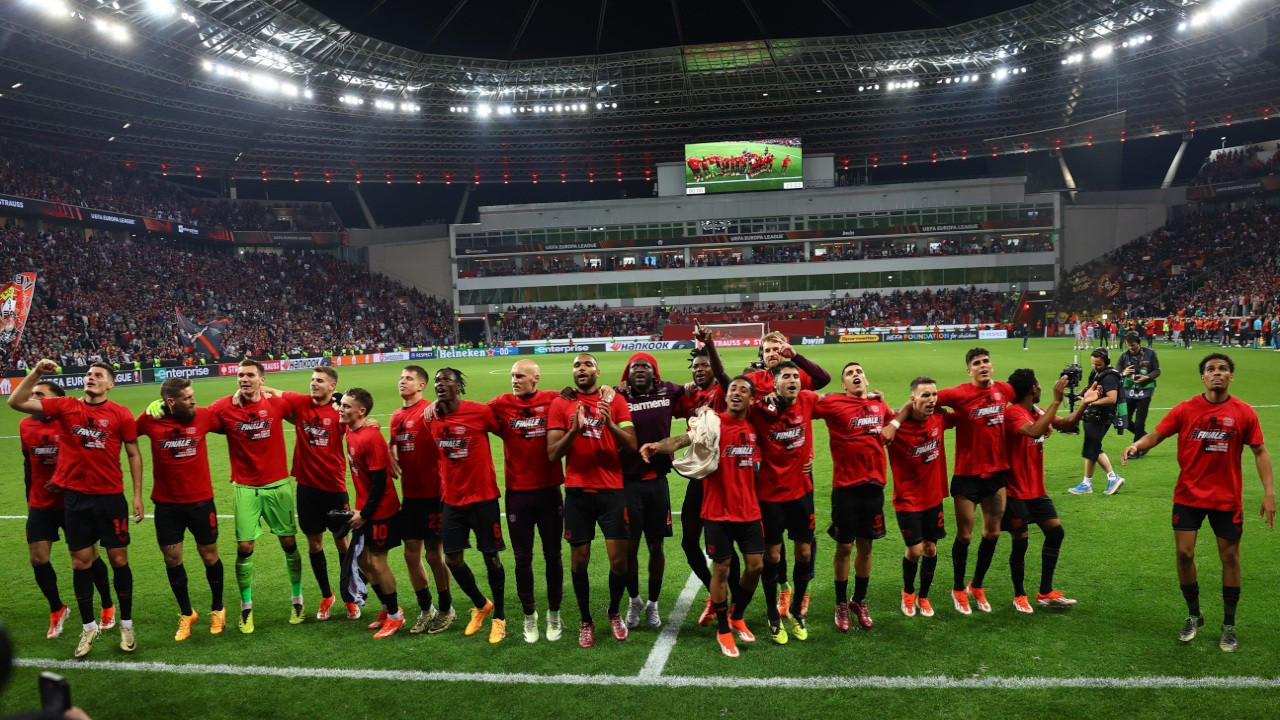 Avrupa Ligi'nde tarihi gece: Bayer Leverkusen 59 yıllık rekoru kırdı
