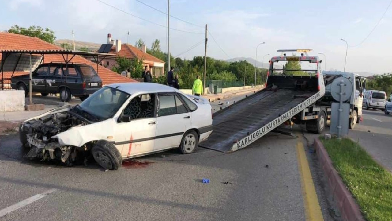 Kırşehir'de kaza: Sürücü hayatını kaybetti