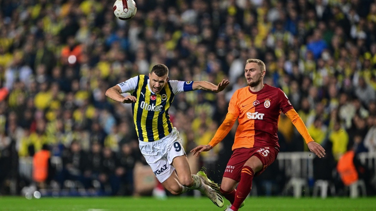 Galatasaray-Fenerbahçe derbisi öncesi 13 futbolcu kart sınırında