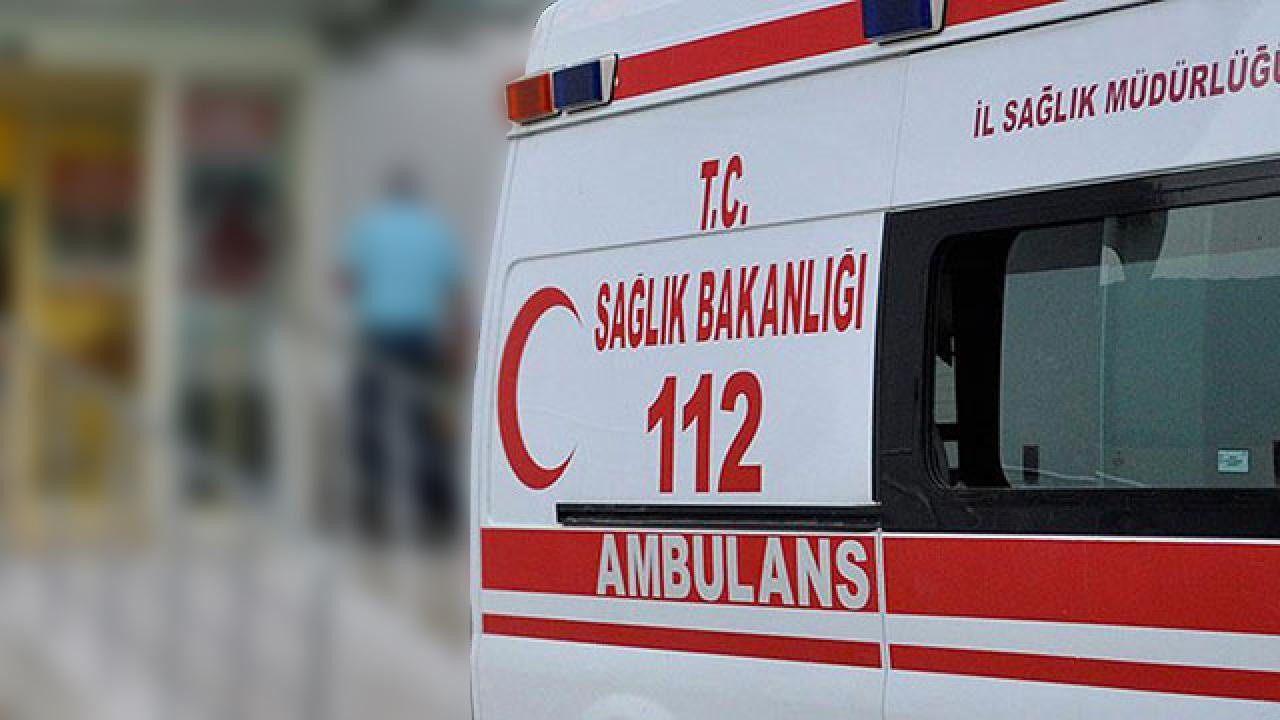 İşçi servisi tıra çarptı: 8 kişi yaralandı