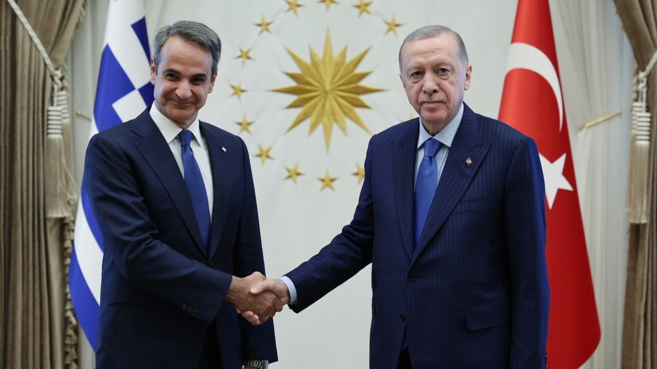 Erdoğan-Miçotakis görüşmesi Ankara'da başladı