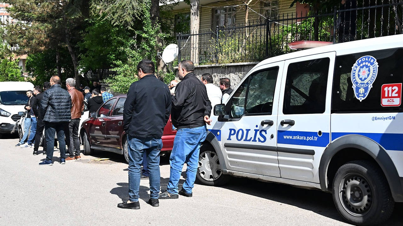 Ankara'da eşi ve 2 çocuğunu katleden komiser yardımcısı intihar etti