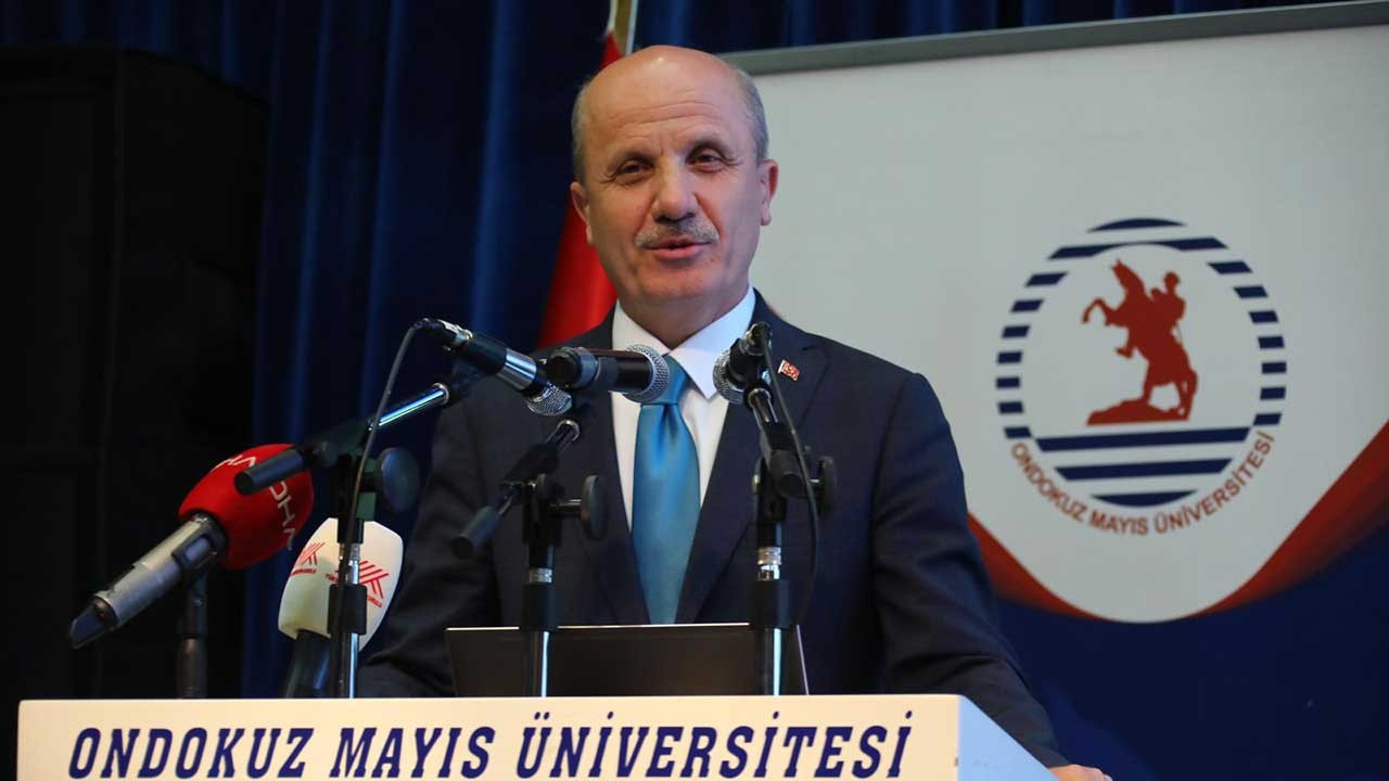 YÖK Başkanı Özvar: Türkiye'de yabancı düşmanlığı uluslararası öğrencilere yöneltilmeye çalışılıyor