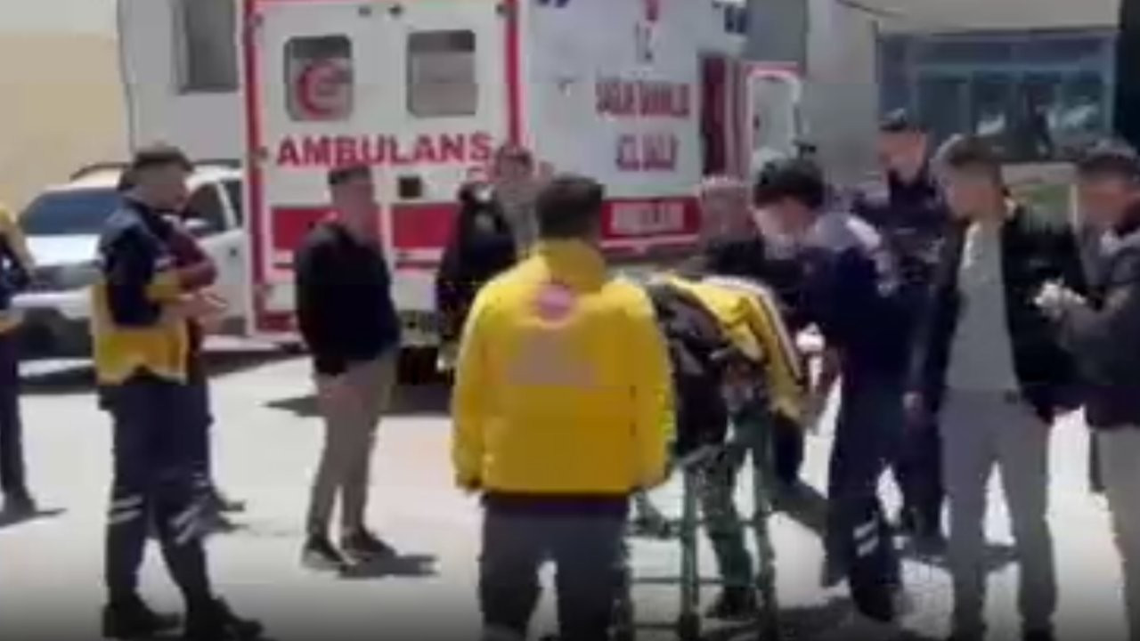 Başkale'de askeri araç devrildi: 6'sı ağır 11 yaralı