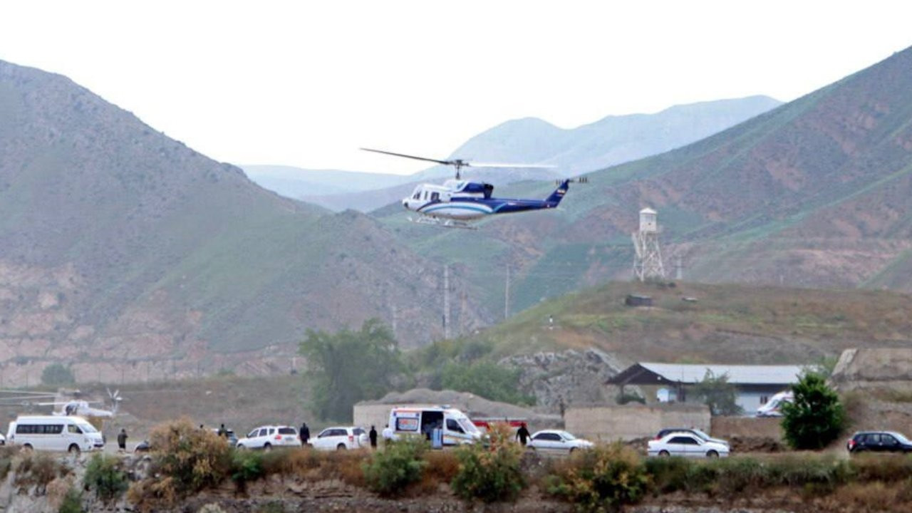 İran devlet medyası: Cumhurbaşkanı Reisi'yi taşıyan helikopter kaza yaptı