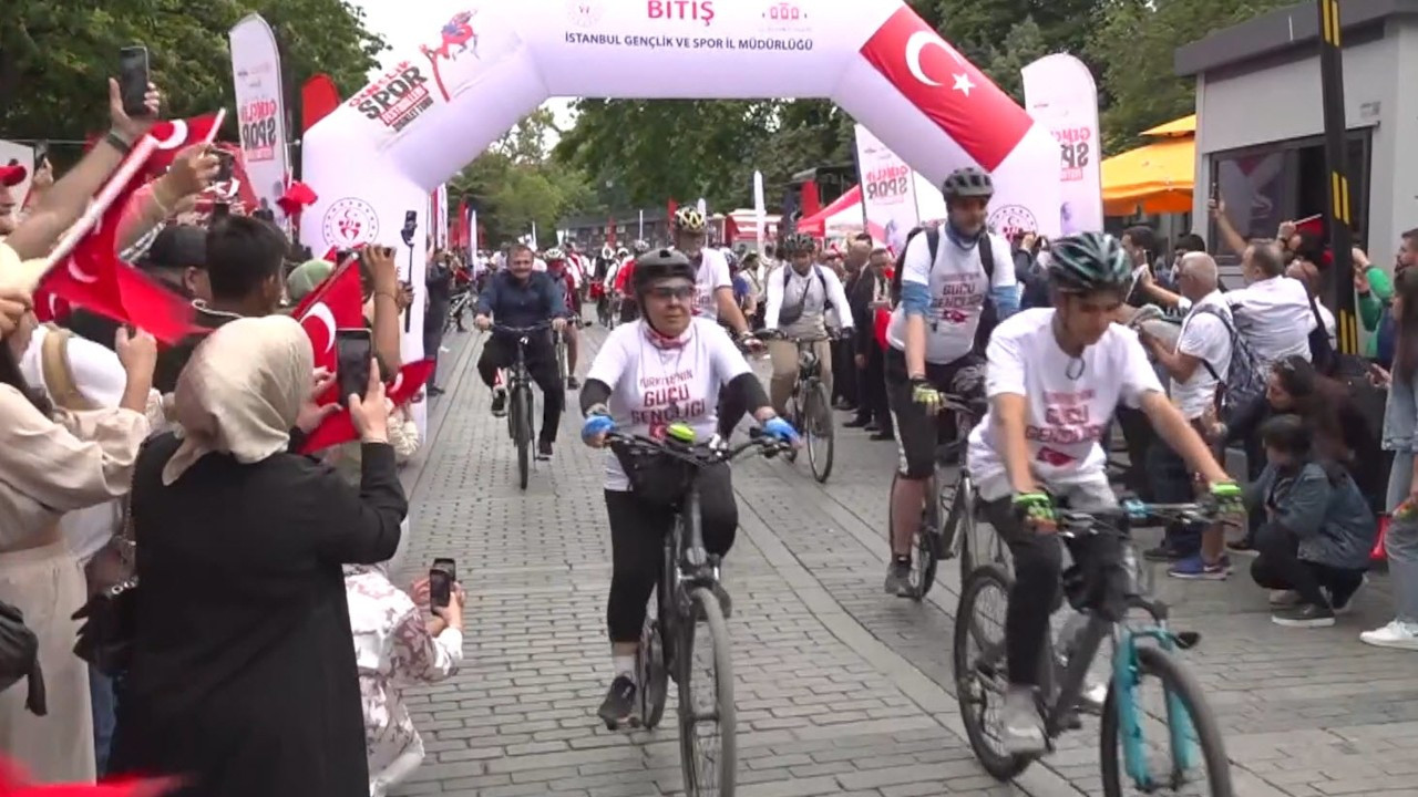 19 Mayıs Bisiklet Turu İstanbul'da yapıldı