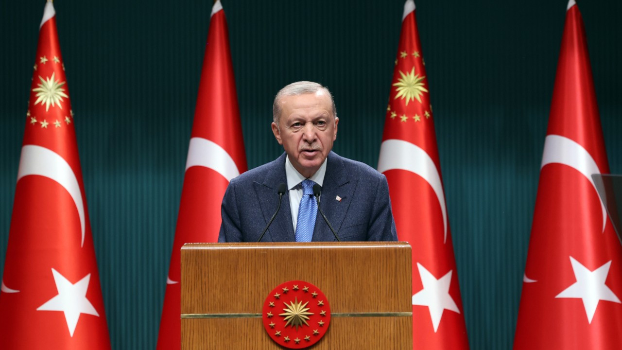 Erdoğan açıkladı: Türkiye, İran Cumhurbaşkanı Reisi için 1 günlük 'milli yas' ilan etti