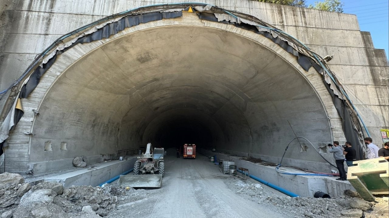Tünel inşaatında faciadan dönüldü: Kaçamayan 1 işçi yaralandı