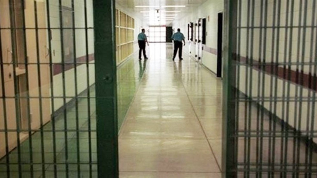 AYM'den cezaevlerinde korona nedeniyle görüş kısıtlamasına hak ihlali kararı