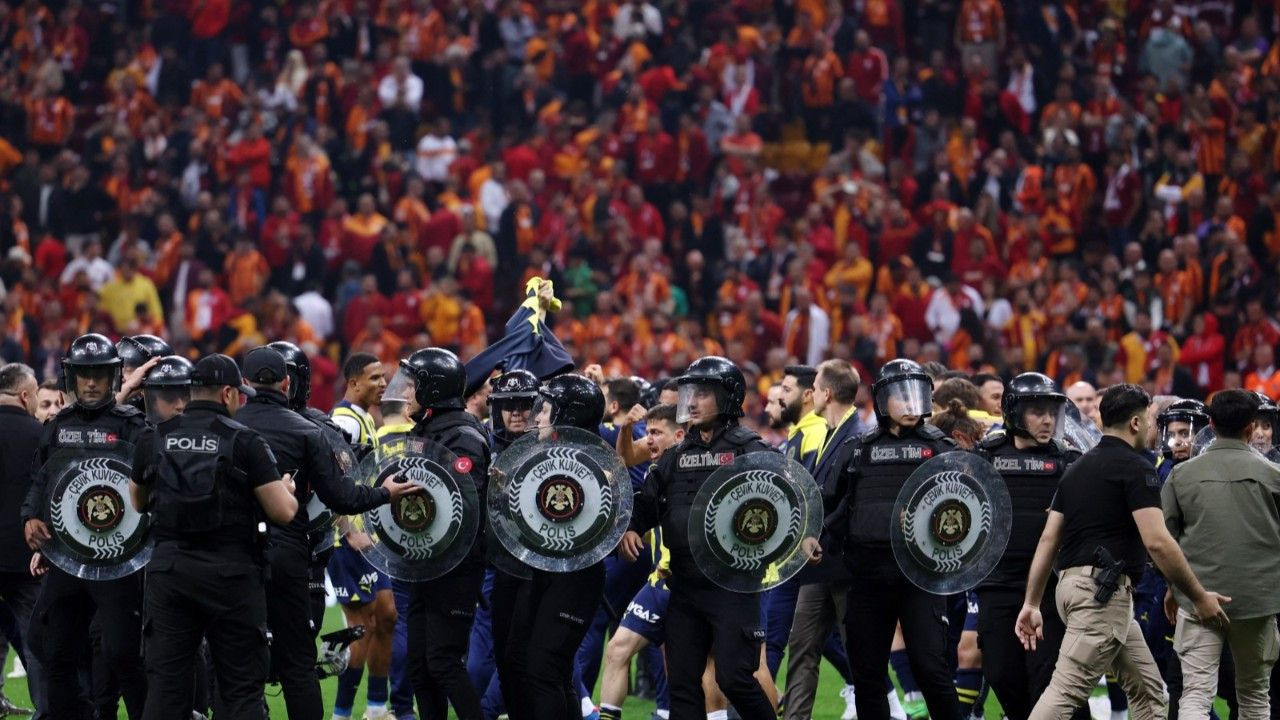 Süper Lig'de şampiyon belli oluyor: Fenerbahçe 'bir' ihtimalin peşinde - Sayfa 3