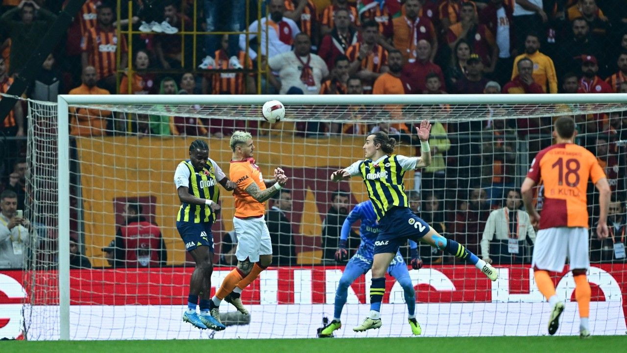 Süper Lig'de şampiyon belli oluyor: Fenerbahçe 'bir' ihtimalin peşinde - Sayfa 4