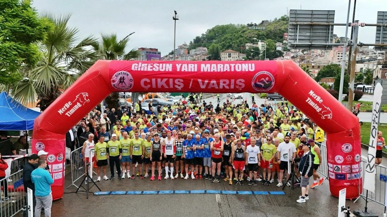 '7. Runkerasus Giresun Yarı Maratonu' koşuldu