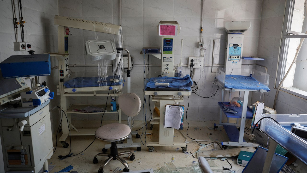 Hindistan'da hastane yangını: 6 bebek hayatını kaybetti