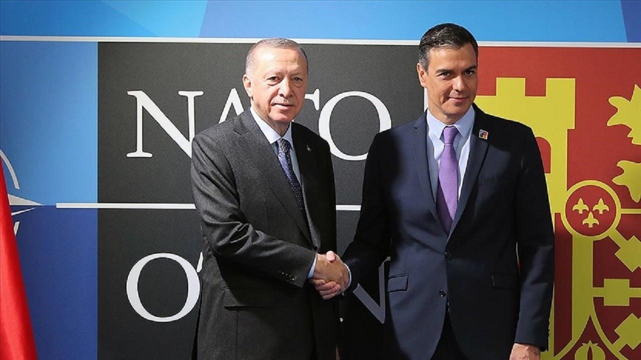 Erdoğan'dan İspanya Başbakanı Sanchez'e: Kararınız çözüm çabalarına güç katacak