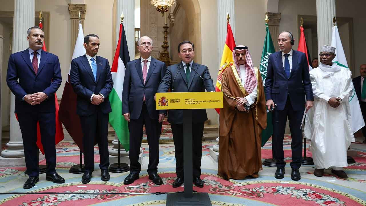 Bakan Fidan, İspanya'da: AB ülkelerine 'Filistin devletini tanıyın' çağrısı