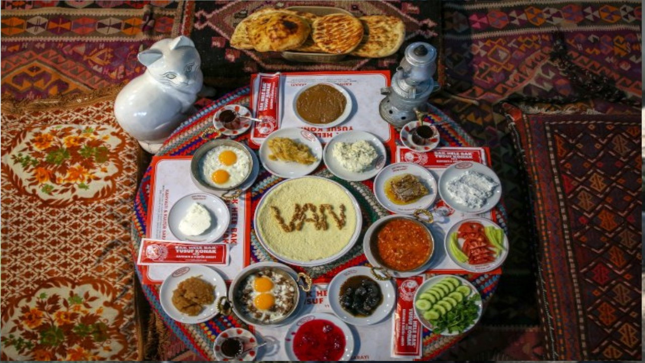 Van'da 'Dünya Kahvaltı Günü' için hazırlıklar tamamlandı