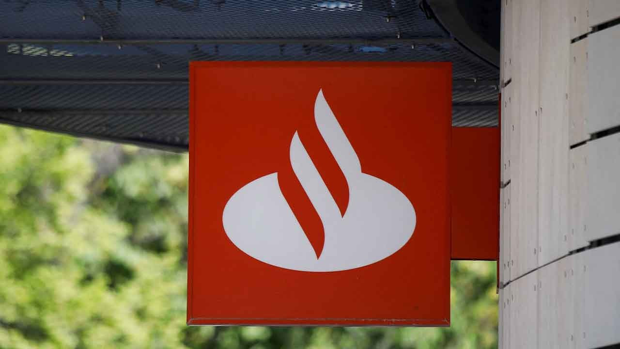 Santander bankası hacklendi: 30 milyon müşterinin bilgileri çalındı
