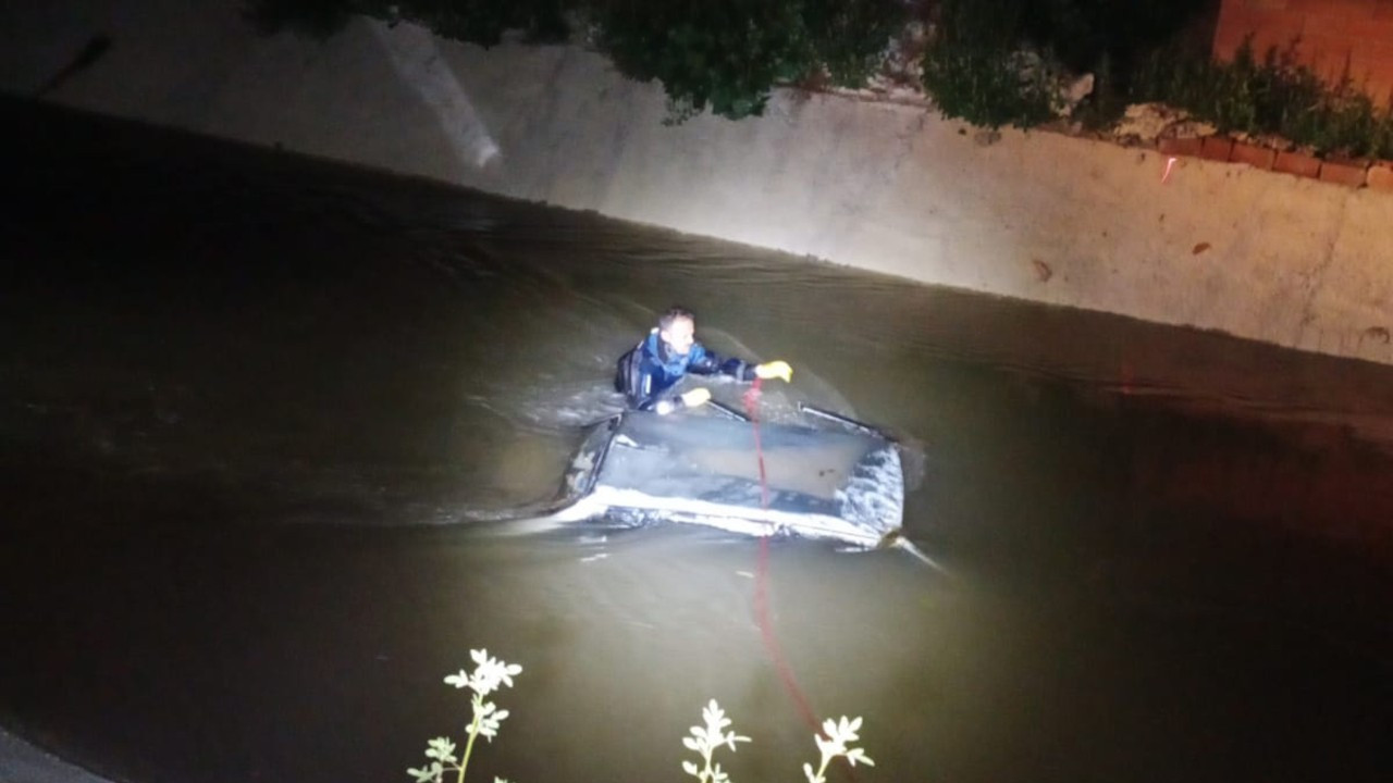 Tokat'ta bir çocuğun kullandığı otomobil su kanalına düştü: 2 ölü