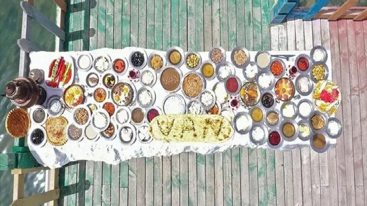 Van'da "Dünya Kahvaltı Günü" etkinliği: 'Van kahvaltısı dünyada marka'
