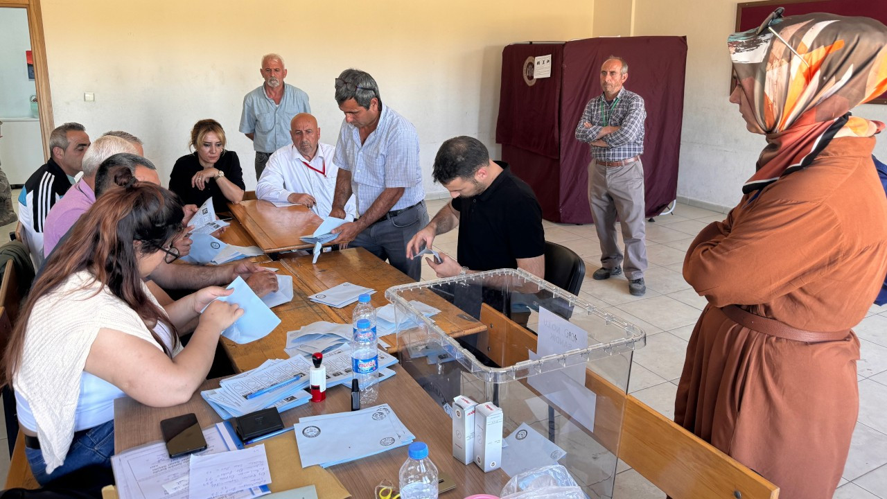 Yenilenen seçimden ilk sonuçlar: Dersim Akpazar'da AK Parti, Pınarbaşı'nda CHP kazandı